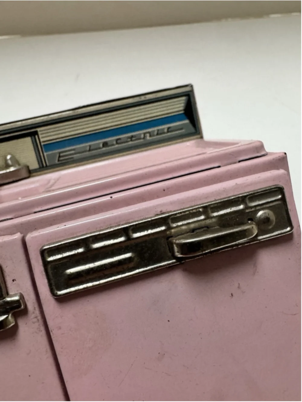 Vintage 1950s Japan Tin Litho Electric Dollhouse Pink Sink & Dishwasher Or Oven
